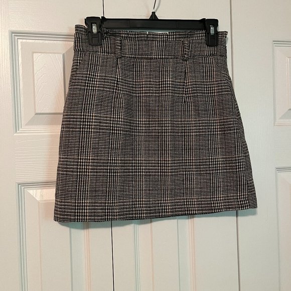 Forever 21 Dresses & Skirts - Skirt